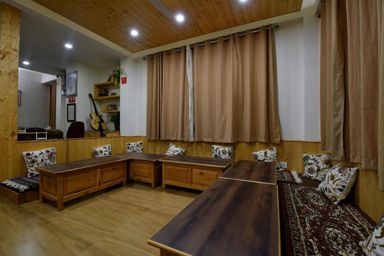 Oyo 13741 Rockwood Bnb 마날리 외부 사진